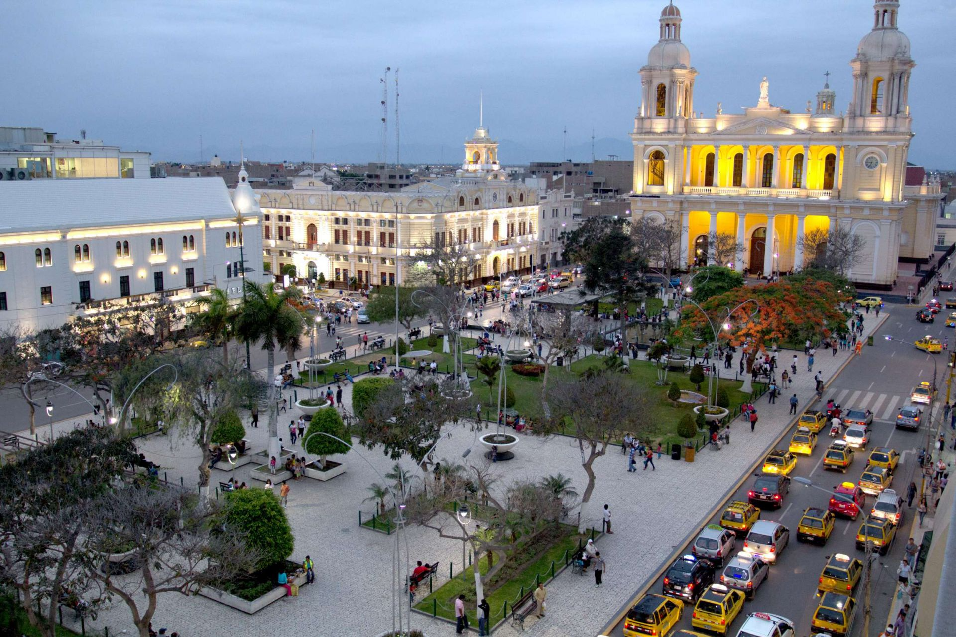 Norte: Trujillo y Chiclayo